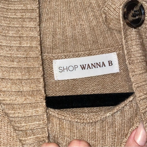 Shop Wanna B Cozy & Soft Fall/Winter Sweater Size Medium - Picture 7 of 10